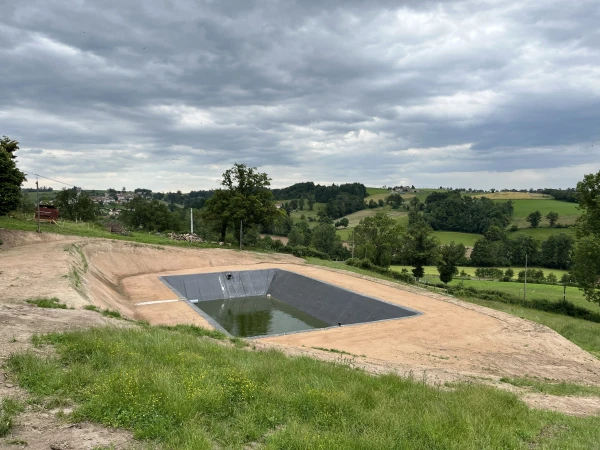 bassin stockage eaux 300 000 litres